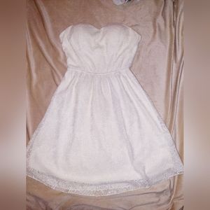 Strapless sweetheart neckline white lace dress size medium